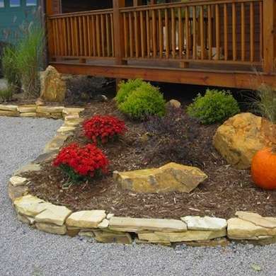 Stone Garden Edging Stone Edging, Landscape Borders, Stone Steps, Dry Garden, Bob Vila, Landscape Edging, Garden Shrubs, Stone Garden, Garden Edging