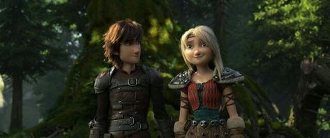 He looks so skinny. I knew he that skinny but his clothes in the 2nd movie made him look, well, less skinny. Hicks Und Astrid, Jay Baruchel, Httyd Hiccup, Dragons Riders Of Berk, Astrid Hiccup, Httyd 2, Craig Ferguson, Httyd 3, Hiccup And Toothless