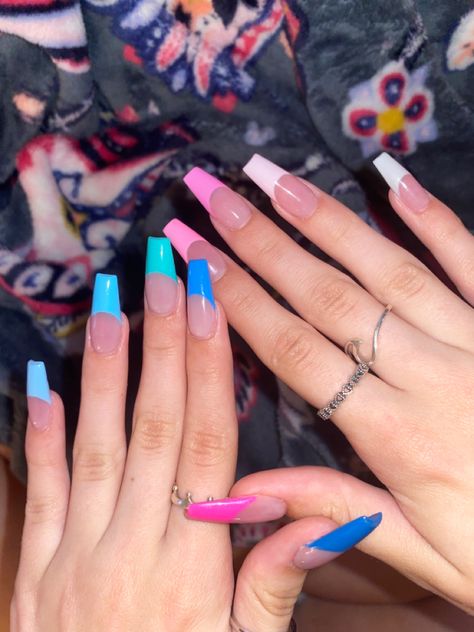 Half Pink Half Blue Nails, One Hand Pink And One Hand Blue Nails, One Hand Blue One Hand Pink Nails, Blue And Pink Nails Acrylic, Pink And Blue French Tip Nails, Light Blue And Pink Nails, Nails Blue And Pink, Pink And Blue Nails Design, Hot Pink And Blue Nails