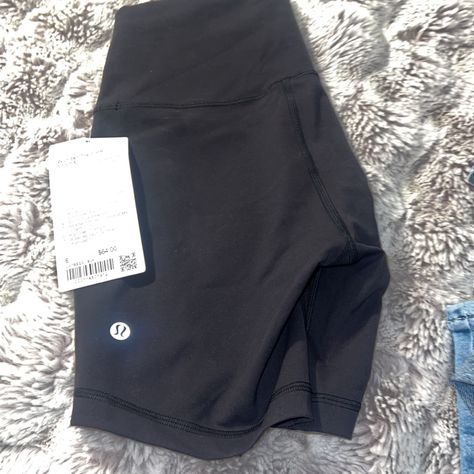 Wonder Train 6” Shorts New* Exercise Shorts, Womens Gym Shorts, Gym Shorts For Women, Lululemon Go-dry Short Athletic Shorts, Black Lululemon Workout Shorts, Black Lululemon Athletic Shorts, Sporty Girl Aesthetic, Lululemon 2.5 Shorts, Lululemon Moisture-wicking Sports Shorts