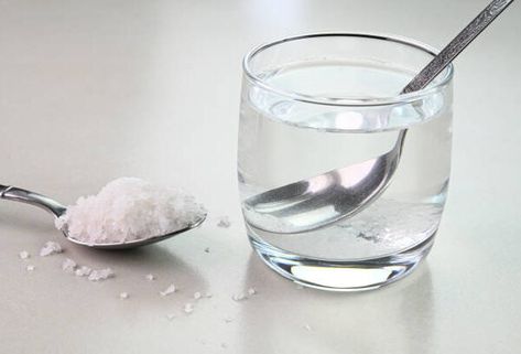 Drinking Baking Soda, Diástase Abdominal, Getting Rid Of Phlegm, Eating Carrots, Baking Soda Water, Water Benefits, Soda Water, Health Trends, Stomach Acid