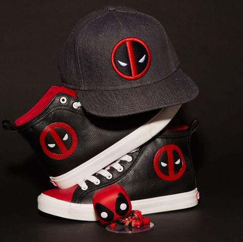 Deadpool Outfit, Deadpool Jacket, Deadpool Pictures, Deadpool Love, Deadpool Logo, Naruto Clothing, Marvel Comics Funny, Sick Clothes, Deadpool And Spiderman