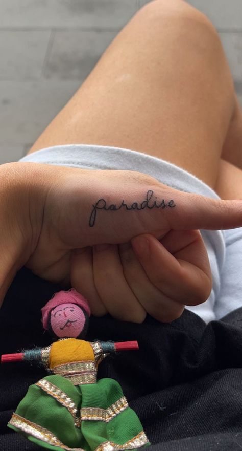 Lana Del Rey Inspired Tattoo Small, Small Lana Del Rey Tattoo, Lana Del Rey Tattoo Ideas, Ldr Tattoo, Lana Tattoo, Lana Del Rey Tattoos, Lana Del Rey Tattoo, Small Tattoo Design, Ray Tattoo