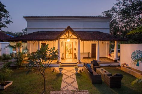 Small House Design Kerala, Old House Design, Portuguese Style, Indian Bedroom Decor, Outdoor Sitting Area, Indian Home Design, House Design Exterior, Kerala House Design, Kerala Houses