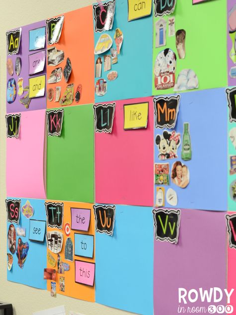 Word Wall - Rowdy in Room 300 Prek Word Wall Ideas, Speech Therapy Room Decorations Ideas, Preschool Word Walls, Hrvatski Jezik, Word Wall Kindergarten, Classroom Learning Centers, Word Wall Displays, Environmental Print, Preschool Rooms