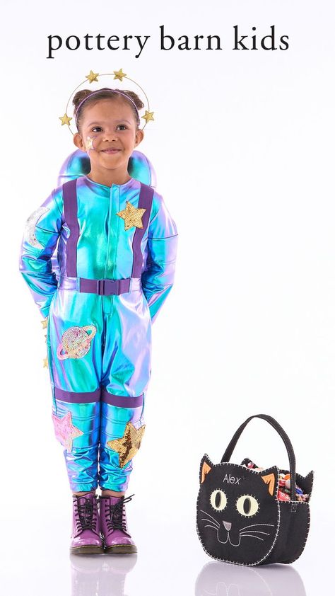 Children Costumes, Ailen Costume, Space Costume, Diy Astronaut Costume, Astronaut Dress, Kids Astronaut Costume, Astronaut Halloween Costume, Space Costumes, Astronaut Costume