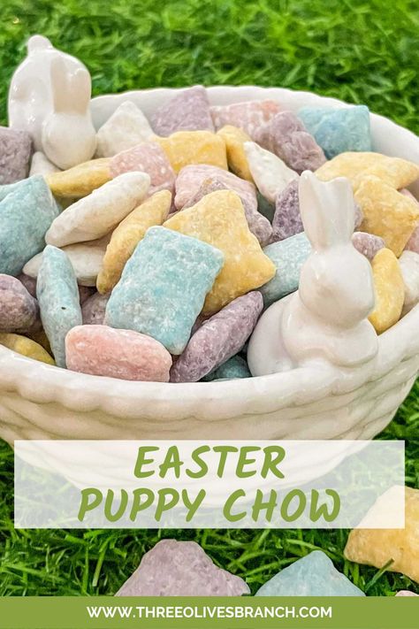 Easter Puppy Chow is a perfect sweet and salty Easter dessert recipe. Made with candy melts to get soft pastel colors, this holiday snack or appetizer is beautiful and delicious. Easter Puppy Chow, Gluten Free Pumpkin Desserts, Holiday Snack, Puppy Chow Recipes, Easter Desserts Recipes, Easter Baking, Soft Pastel Colors, Holiday Snacks, Puppy Chow