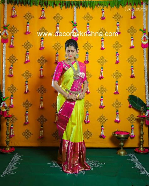 Seemantham Decoration At Home Diy, Sreemantham Decoration At Home, Sreemantham Decoration, Haldi Decorations, Photoshoot Decor, Indian Baby Shower Decorations, Leaf Decor Wedding, Naming Ceremony Decoration, Indian Baby Showers