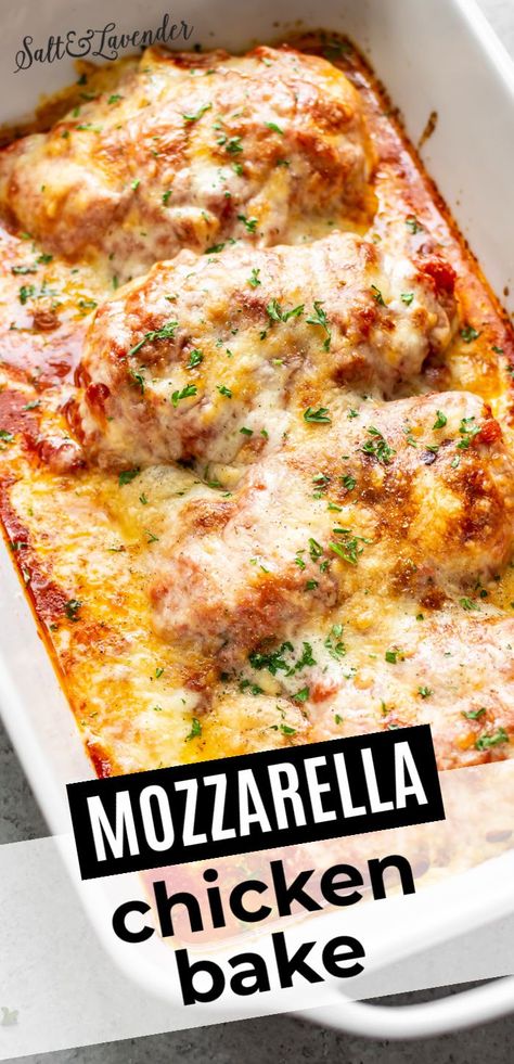 Chicken Breast Recipes Quick, Mozzarella Chicken Bake, Cheesy Chicken Bake, Recipes With Mozzarella Cheese, Chicken Bake Recipe, Marinara Recipe, Baked Chicken Recipes Easy, Chicken Breast Recipes Baked, Mozzarella Recipes