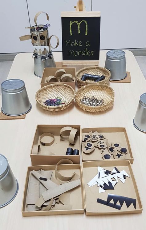 Reggio Inspired Literacy Activities, Reggio Emilia Materials, Reggio Loose Parts Area, Reggio Book Provocations, Reggio Emilia Writing Center, Junk Modelling, Curiosity Approach, Preschool Letter Crafts, Reggio Inspired Classrooms