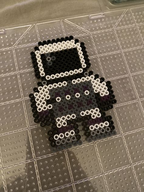 Astronaut Love Is Gone Minecraft Space, Outer Space Theme, Kandi Kid, Kandi Cuff, Easy Pixel Art, Hama Beads Patterns, Diy Perler Beads, Love Is Gone, Iron Beads