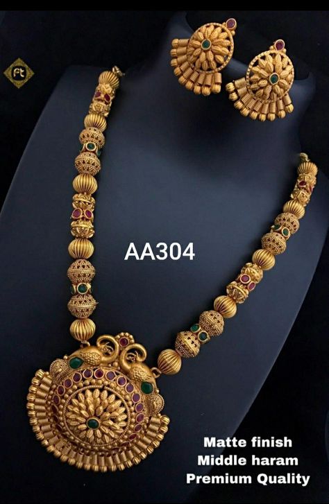 Matte finish haram with earring. WhatsApp messages to 9176125330 for more information . No calls Pendent Designs, Simple Long Necklace, Pearl Bridal Jewelry Sets, Necklace Set Indian Bridal Jewelry, Bridal Jewellery Inspiration, Gold Temple Jewellery, Dark Wallpapers, Black Beads Mangalsutra Design, Gold Jewelry Outfits