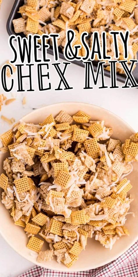 Sticky Chex Mix Recipe, Chex Mix Muddy Buddies, Salty Chex Mix, Chex Mix Recipes Sweet, Chex Snack Mix, Sweet Chex Mix, Christmas Snack Mix, Chex Mix Recipe, Easy Treats To Make