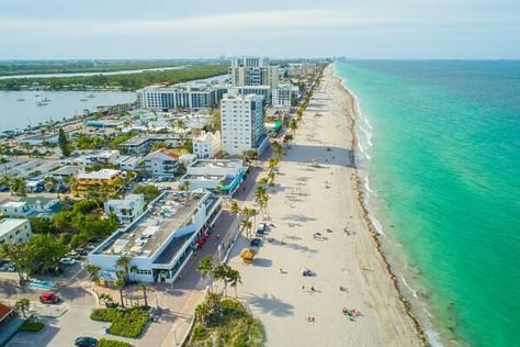 The Best Places To Eat Along Florida’s Hollywood Beach Boardwalk Hollywood Beach Florida, Dry Tortugas National Park, Hollywood Florida, Hollywood Beach, Tiki Hut, Moving To Florida, Quiet Beach, Family Vacation Destinations, Visit Florida