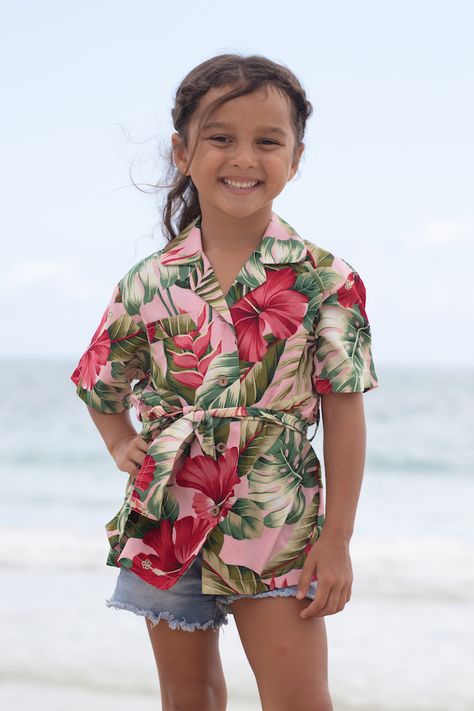 Coradorables | Made in Hawaii with Aloha Hawaii Kids, Summer Kid, Hawaii Usa, Modern Feminine, Hawaiian Outfit, Kids Style, Coordinating Fabrics, Aloha Shirt, Notched Collar