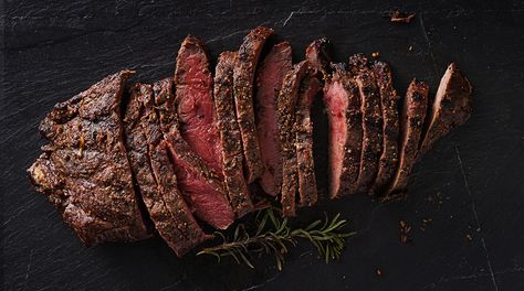 Fresh produce and herbs make for a flavorful update to a great grilled steak. Steak Diner, Flat Iron Steak Recipes, Best Cut Of Steak, Balsamic Marinade, Tenderloin Steak, Hanger Steak, Flat Iron Steak, Perfect Steak, Steak Marinade