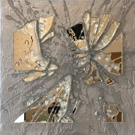 Broken Glass Artwork, Epoxy Pictures, Stained Glass Painting, Art Alevel, Sculpture Techniques, Glass Photography, 2160x3840 Wallpaper, Broken Mirror, Decorative Plaster