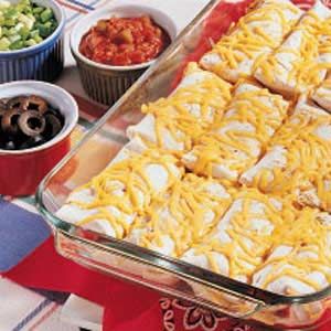 Bean Burritos Recipe, Beef Burrito Recipe, Cooking Quinoa, Cooking Beans, Bean Burrito, Bean Burritos, Fast Cooking, Burritos Recipe, Food Pantry