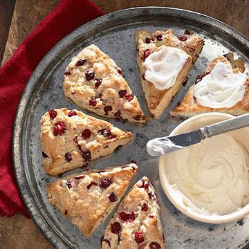 Anita's Cranberry Scones Cranberry Scone, Cranberries Dried, Savory Scones Recipe, Comforting Breakfast, Baked Muffins, Autumn Foods, Almond Frosting, Fall Cookie Recipes, Scone Recipes