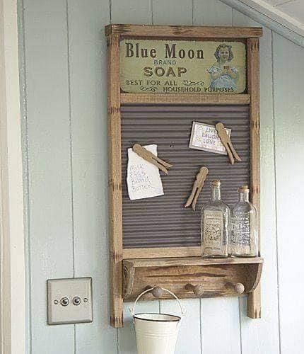 Vintage Laundry Room Ideas, Washboard Crafts, Washboard Decor, Old Washboards, Vintage Laundry Room Decor, Wash Board, Vintage Laundry Room, Laundry Rack, Casa Country