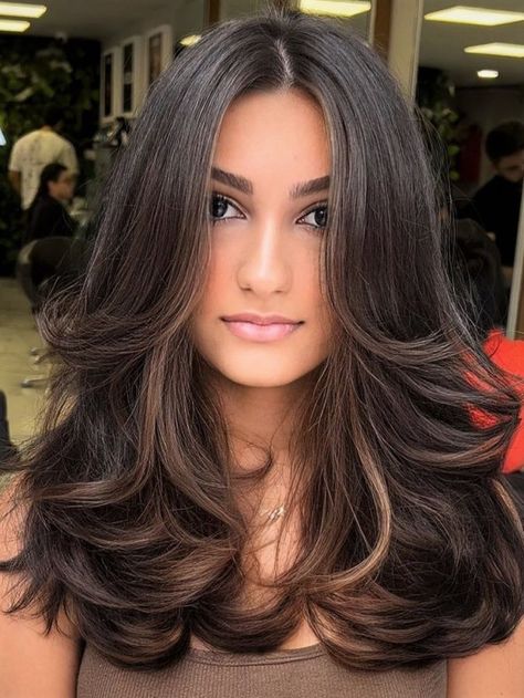 Chocolate Brown Hair Color, Hair Color Chocolate, Fesyen Rambut, Haircuts For Medium Hair, Haircuts For Long Hair, Long Hair Cuts, Brown Hair Colors, Short Hair Cuts For Women, Layered Hair