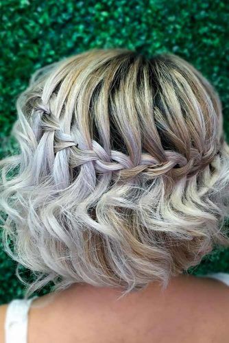 Beehive Hair, Prom Hairstyles For Short Hair, Cute Braided Hairstyles, Cool Braid Hairstyles, Peinados Fáciles Para Cabello Corto, Christmas Hairstyles, Funky Hairstyles, Fringe Hairstyles, Penteado Cabelo Curto