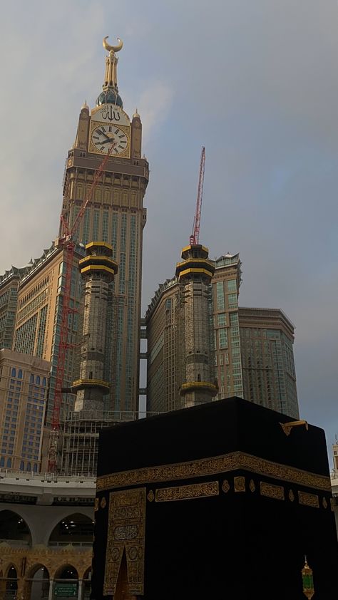 Kaaba Aesthetic, Mecca Images, Mekka Islam, Heal Your Soul, Mecca Kaaba, Mosque Art, Mecca Wallpaper, Muslim Pictures, Beautiful Mosques