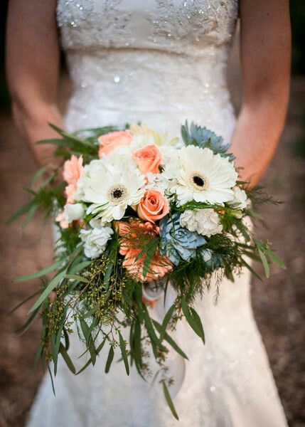 Gerbera Daisy Wedding, Pretty Wedding Bouquet, Daisy Wedding Flowers, Succulent Bouquet Wedding, Gerbera Daisies, Succulent Bouquet, Daisy Wedding, Gladioli, Daisy Bouquet