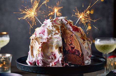 Baked Alaska Recipe, Dark Chocolate Ice Cream, Baked Alaska, Tesco Real Food, Festive Desserts, Frozen Cherries, Ice Cream Bowl, Christmas Food Desserts, Edible Gifts