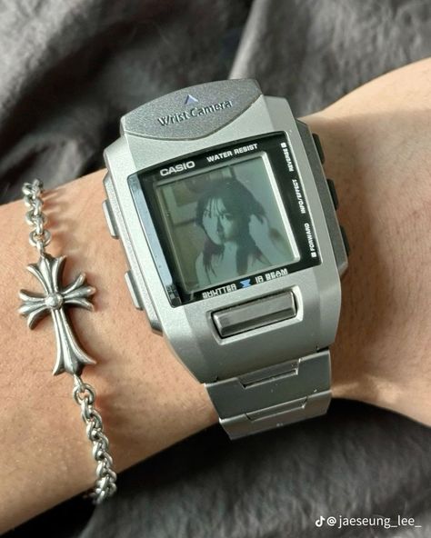 Retro Gadgets, Retro Watches, Greenwich Ct, Vintage Watches For Men, Dope Jewelry, Funky Jewelry, Jewelry Lookbook, Chrome Hearts, Dream Jewelry