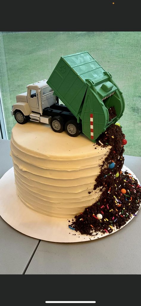 Trash Truck Cake Ideas, Garbage Truck Birthday Cake, Rubbish Truck Birthday Cake, Trash Truck Themed Birthday, Garbage Truck Cake, Trash Truck Second Birthday, Truck Birthday Cakes, Truck Cakes, Garbage Truck