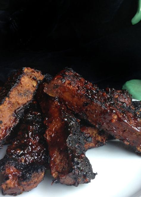 Vegan Bbq Ribs, Seitan Ribs, Bbq Seitan, Vegan Korean Food, Vegan Ribs, Bbq Sauce Ingredients, Seitan Recipes, Vegan Grilling, Barbecue Ribs