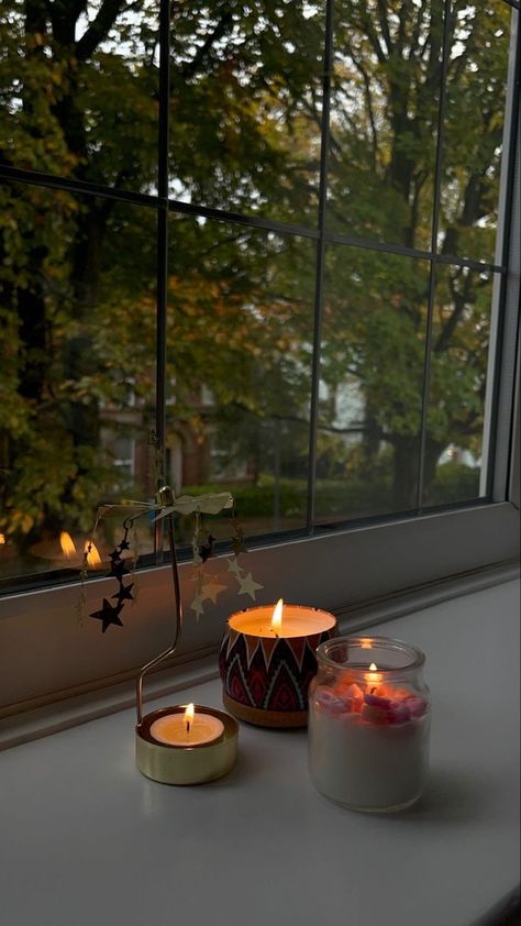 Chill Aesthetic, Candle In Window Aesthetic, Cosy Candle Aesthetic, Candles Aesthetic Autumn, Cosy Candle Photography, Rainy Day Candle Aesthetic, Hair And Nail Salon, Cozy Aesthetic, Window View