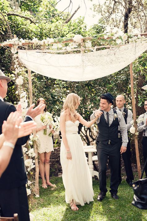 I love this chuppah. It's decorated but simple, and the flowers look like they natural grew like a vine as opposed to being arranged. Wedding Chuppah, Wedding Canopy, Australia Wedding, Deco Floral, Jewish Wedding, Outdoor Wedding Ceremony, Wedding Pics, Bohemian Wedding, Outdoor Ceremony