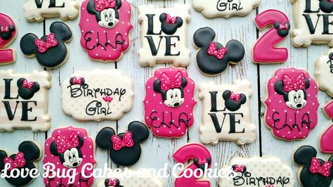 Mouse Cookies, Minnie Mouse Cookies, Mickey Mouse Cookies, Minnie Mouse 1st Birthday, Disney Cookies, Minnie Mouse Theme, Minnie Party, Minnie Mouse Birthday Party, Minnie Birthday