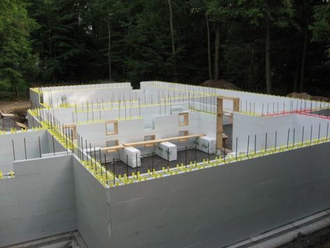 Icf House Plans, Guest Cottage Plans, Icf Foundation, Cinder Block House, Icf Construction, Icf Walls, Icf Home, Quonset Homes, Zero Energy House