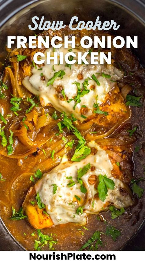 Easy Slow Cooker French Onion Chicken is made so simple with just a few ingredients. It's a dump-and-start recipe that you can make on busy weekdays to feed the whole family! Crock Pot French Onion Chicken, Cooler Recipes, Crockpot Dump Recipes, Chicken Mexican, Baked Cabbage, Crockpot Chicken Breast, Dinners Recipes, Easy Crockpot Dinners, French Onion Chicken