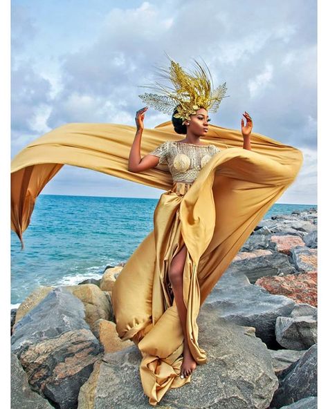 Cholie Patrice (@_unleashthegoddess) • Instagram photos and videos Greek Goddess Photoshoot, Goddess Photoshoot, College Graduation Photoshoot, African Goddess, African Theme, Fashion Blogger Outfit, Beach Birthday, Photoshoot Idea, Blogger Outfits