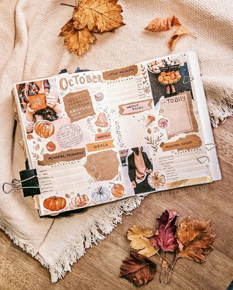 October autumn bullet journal #journal #notebook #bujo #fall #autumn Autumn Bullet Journal, Bullet Journal October, New Moon Phase, Journal D'art, Album Journal, Bullet Journal Spreads, October Autumn, Bullet Journal Cover Page, October Crafts