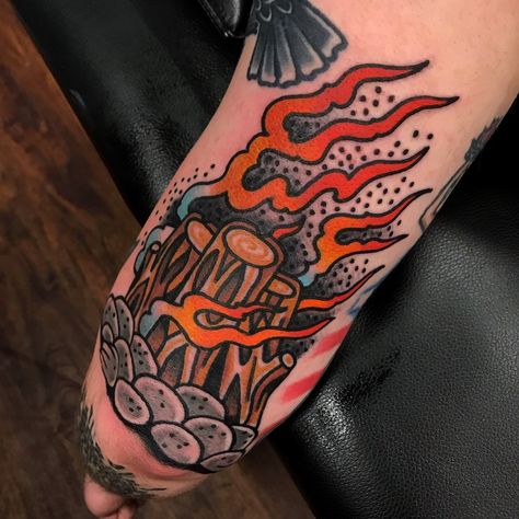 Fire pit tattoo - campfire tattoo Fire Pit Tattoo, Traditional Fire Tattoo, Pit Tattoo, Campfire Tattoo, Natural Gas Fire Pit, Modern Fire Pit, Gas Fire Table, Portable Fire Pits, Fire Tattoo