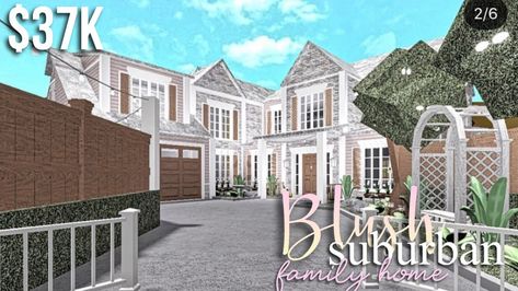 Bloxburge Mansions, Bloxburg Family Home Exterior, Bloxburg Family House Exterior, Family Home Bloxburg, Bloxburg Family Home, Bloxburg Family House, Unique Houses Exterior, Bloxburg Homes, Bloxburg Exterior