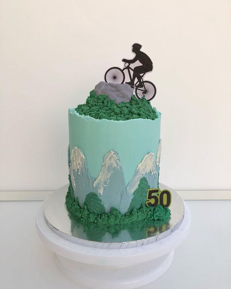 Birthday Cake Cycling Theme, Mountain Biking Birthday Cake, Cycling Birthday Cake, Mountain Biking Cake, Mountain Cake Birthday, Mountain Bike Cake Ideas, Bike Cake Design, Bike Theme Cake, Biking Cake