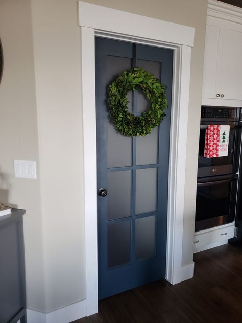 Pantry Door Paint Color - Favorite Paint Colors Blog Colored Pantry Door, Pantry Door Colors, Pantry Door Color Ideas, Rustic Chic Kitchen Decor, Painted Pantry Doors, Rustic Chic Kitchen, Painted Pantry, Door Paint, Door Colors