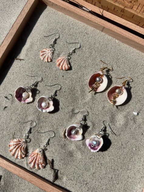 $20 for each pair. Assorted Handmade Seashell Earrings with shells handpicked on the shores of Florida beaches on silver/gold plated and cultured pearls. Seashell Pearl Earrings, She’ll Earrings, Shell Jewelry Ideas, Shell Ideas, Shell Jewellery, Shells Diy, 2024 Art, Diy Jewelry Display, Seashell Earrings