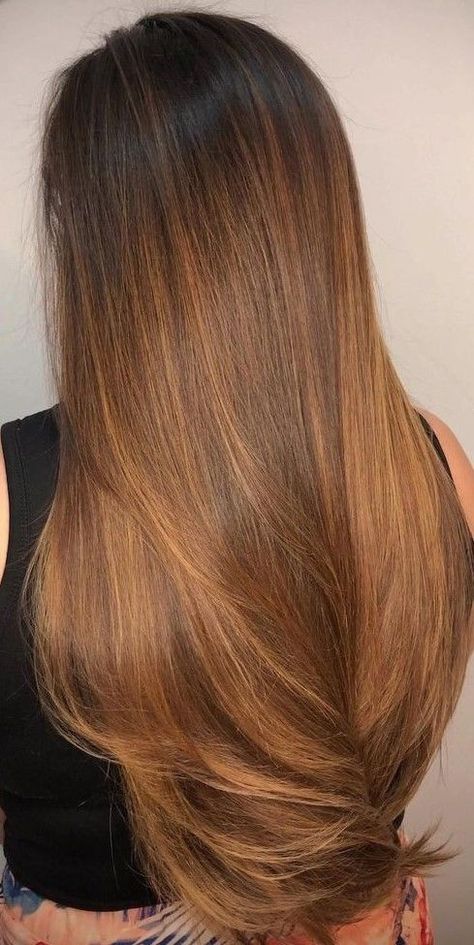 Warmth and richness of caramel hair color ideas - Hairstyles for Long Hair Caramel Hair Color, Long Hair Highlights, Hair Color Caramel, Brunette Hair With Highlights, Caramel Hair, Hair Color Auburn, Long Hair Color, Blonde Hair Inspiration, Full Hair