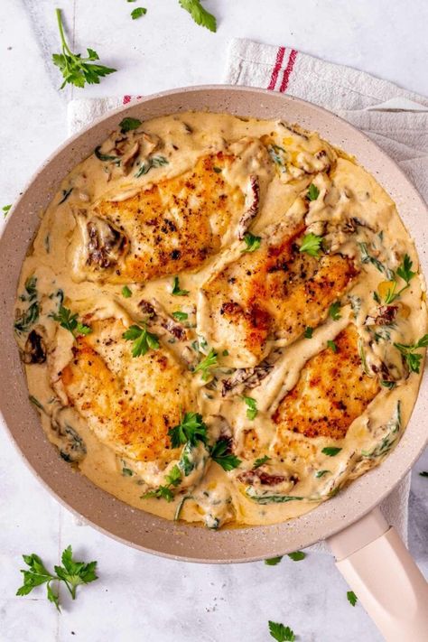 marry me chicken. Marry Me Chicken Recipe, Marry Me Chicken, Chicken Stroganoff, Easy Dinners, Creamy Sauce, Dried Tomatoes, Chicken Seasoning, 10 Minute, Chicken Recipe