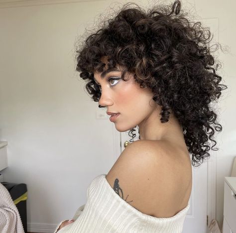 Curly Grunge Hair, Curly Microbangs, Curly Bob With Micro Bangs, Curly Micro Bangs, Curly Short Hair With Bangs, Micro Bangs Curly Hair, Short Curly Bangs, Naturally Curly Shag Haircut, Curly Shag With Micro Bangs