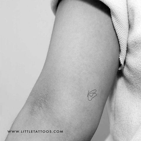 Minimalist one line butterfly temporary tattoo, buy Small Arm Placement Tattoos, Transition Butterfly Tattoo, Single Line Wrist Tattoo, Tattoo Ideas Transformation, Places For Butterfly Tattoo, Fine Line Tattoo Ideas With Meaning, Small Outline Tattoo Men, One Line Small Tattoo, Wrist Tattoo Butterfly Small