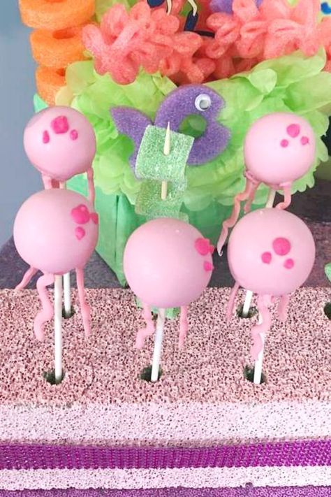 Spongebob Cake Pop Ideas, Sponge Bob Cake Pops, Jellyfish Cake Pops, Spongebob Themed Cocktails, Spongebob Dessert Table, Spongebob Birthday Party Cake, Spongebob Cupcakes Ideas, Spongebob Wedding Theme, Sponge Bob Party Ideas