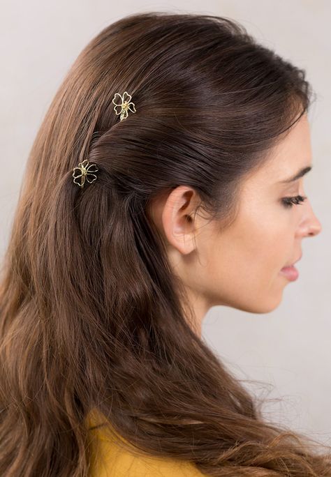 Pin Hairstyles, Lilla Rose, Accessories Essentials, Roll Hairstyle, Bobby Pin Hairstyles, Long Hair Wedding Styles, Long Hair Updo, Peinados Fáciles Para Cabello Corto, Hair Solutions